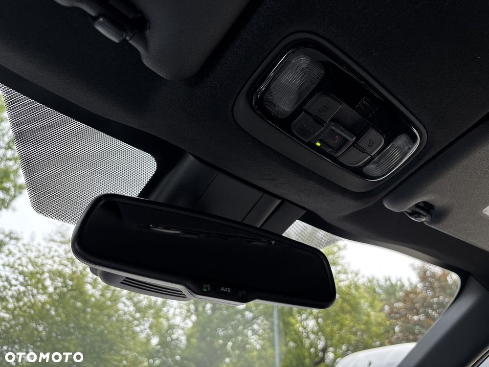 Toyota Yaris Cross - 36