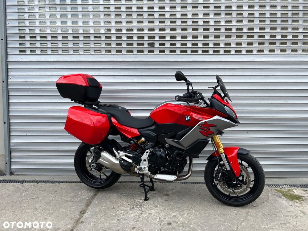 BMW XR - 2