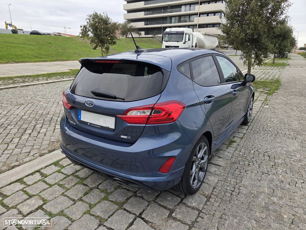 Ford Fiesta 1.0 EcoBoost MHEV ST-Line - 16