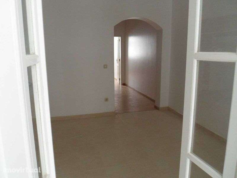 Arrenda-se T1 na Penha de França - Grande imagem: 4/8