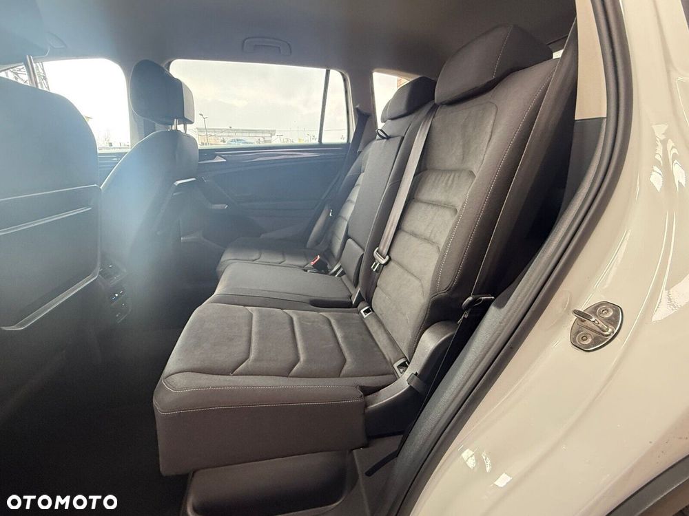Volkswagen Tiguan - 10