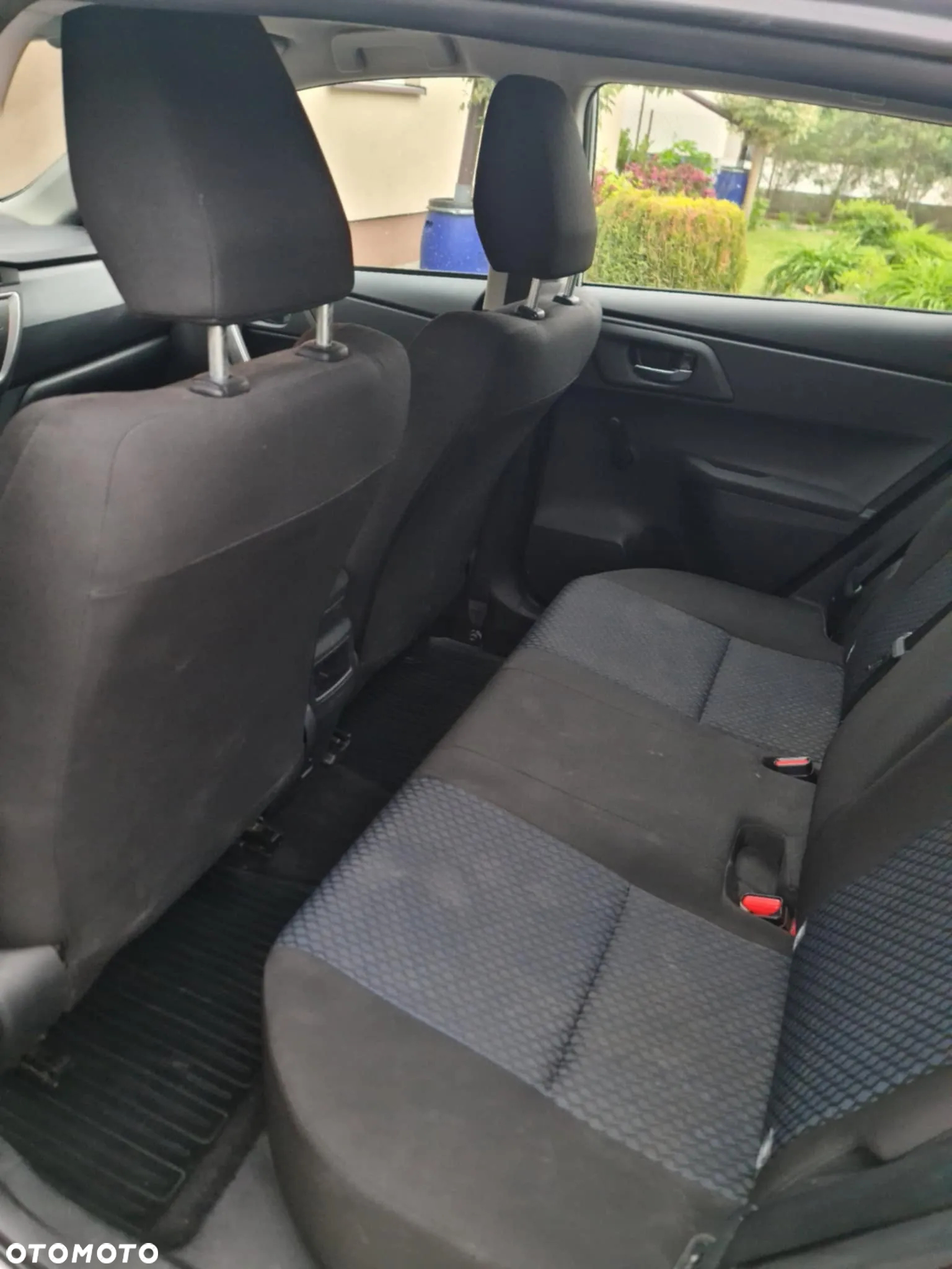 Toyota Auris - 13