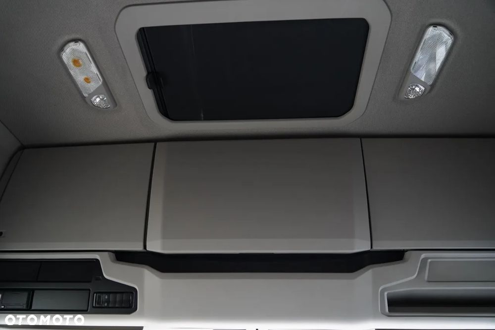 Scania S 500 / RETARDER / KLIMA POSTOJOWA / CAŁA NA PODUSZKACH / OPONY 100% - 33