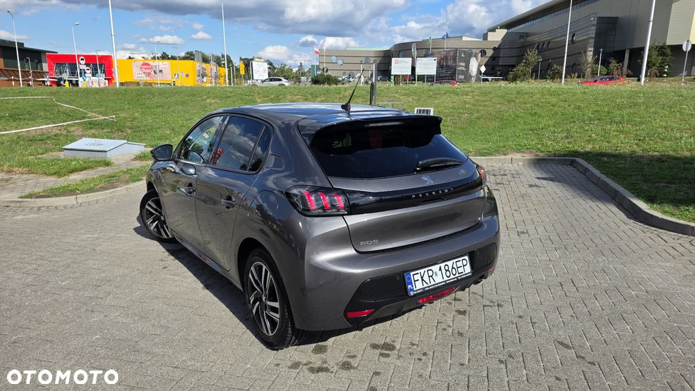 Peugeot 208 - 4