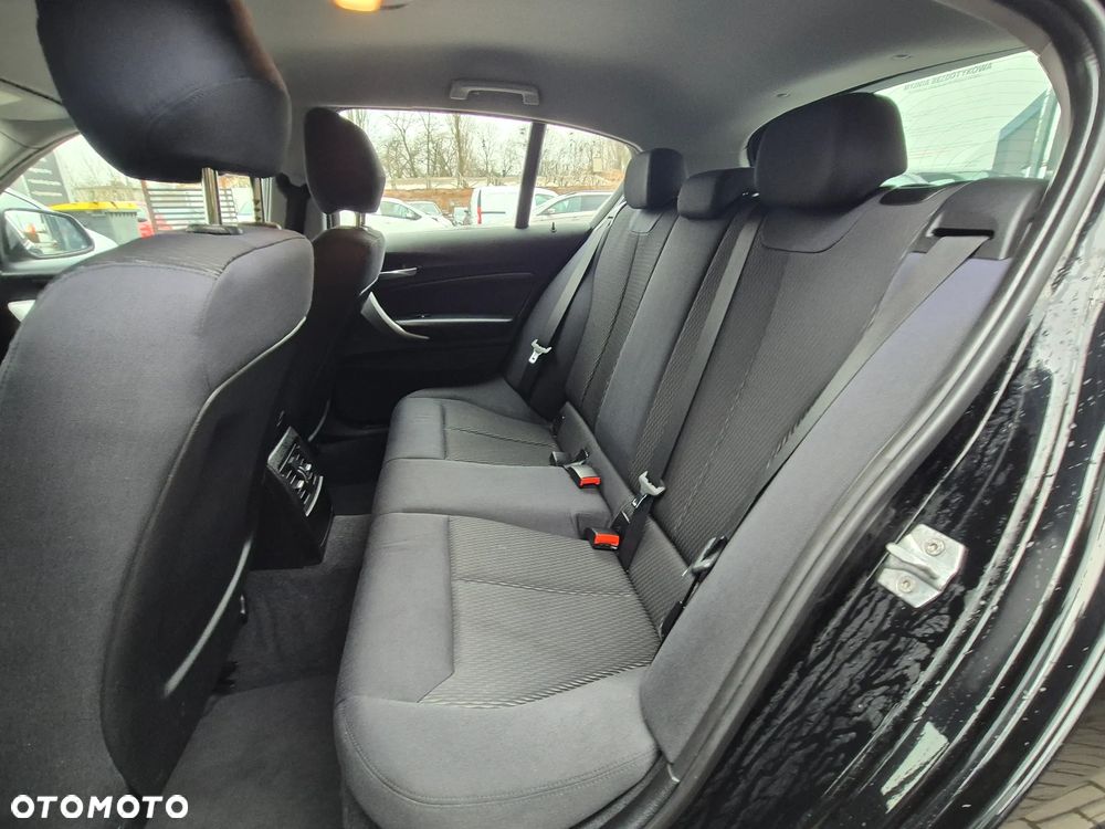 BMW Seria 1 116i Urban Line - 26