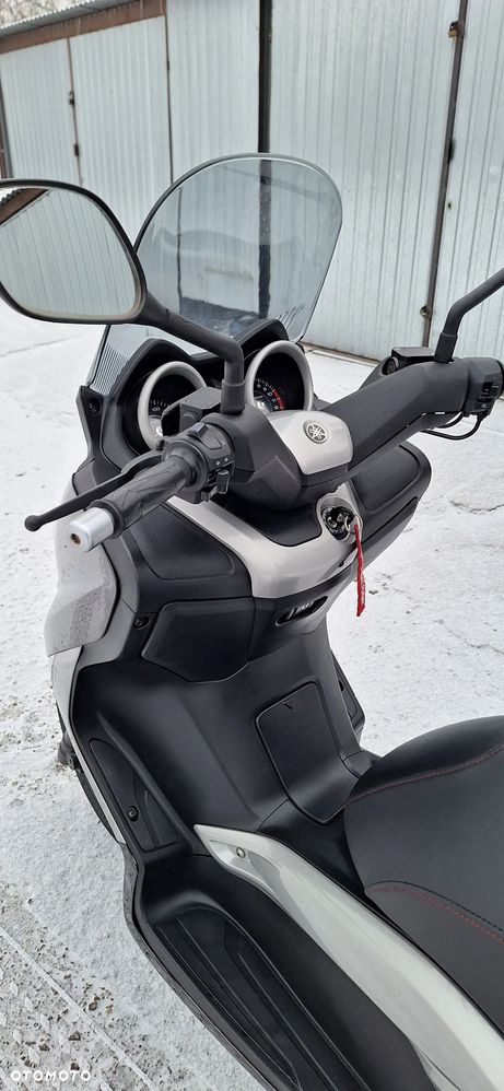 Yamaha X-max - 6