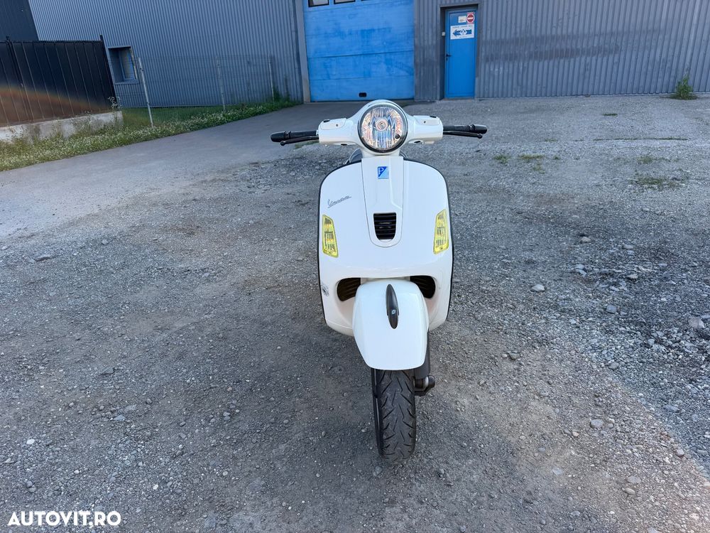 Piaggio Vespa - 5