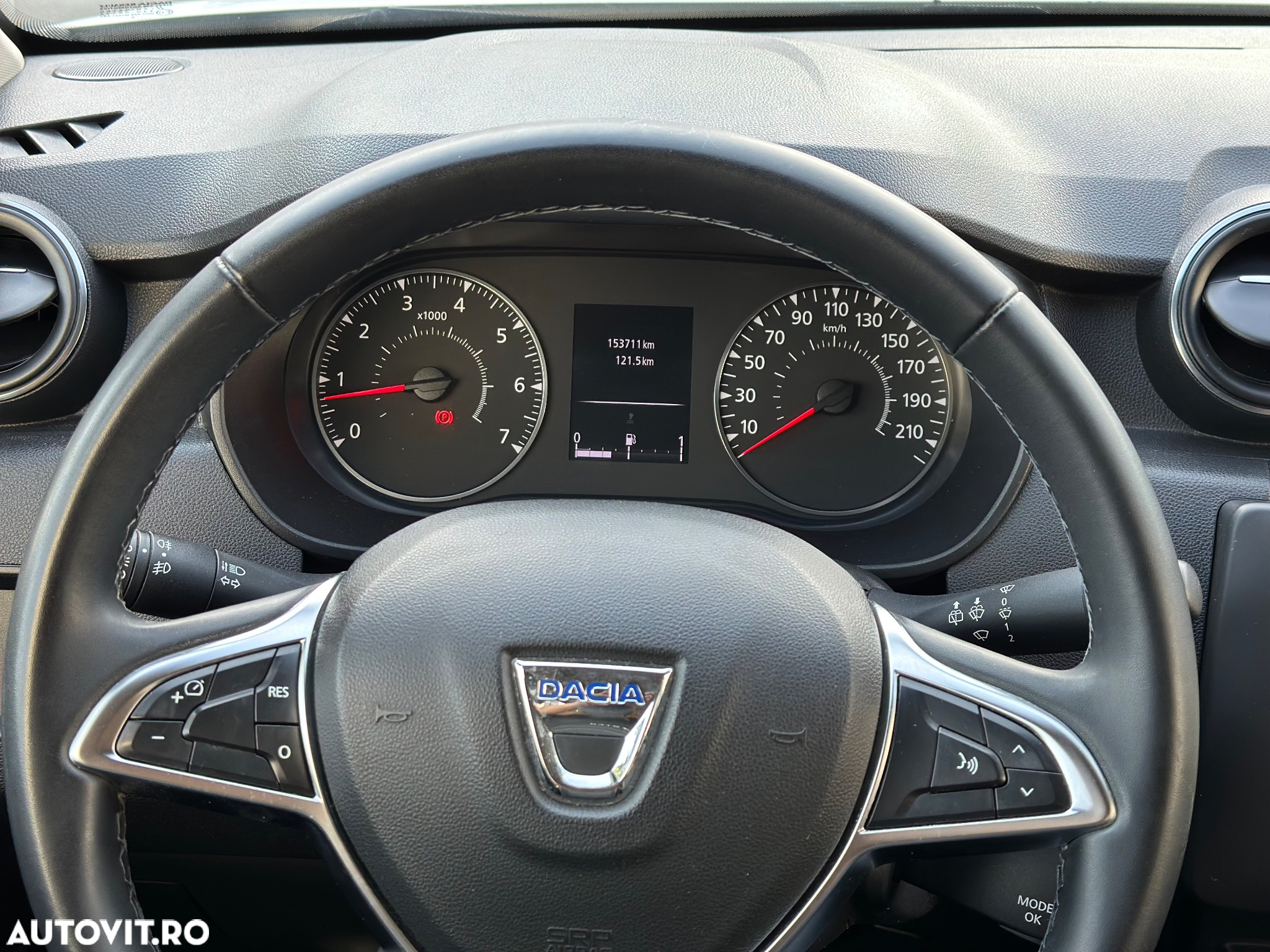 Dacia Duster 1.6 SCe Prestige jante 17" - 8