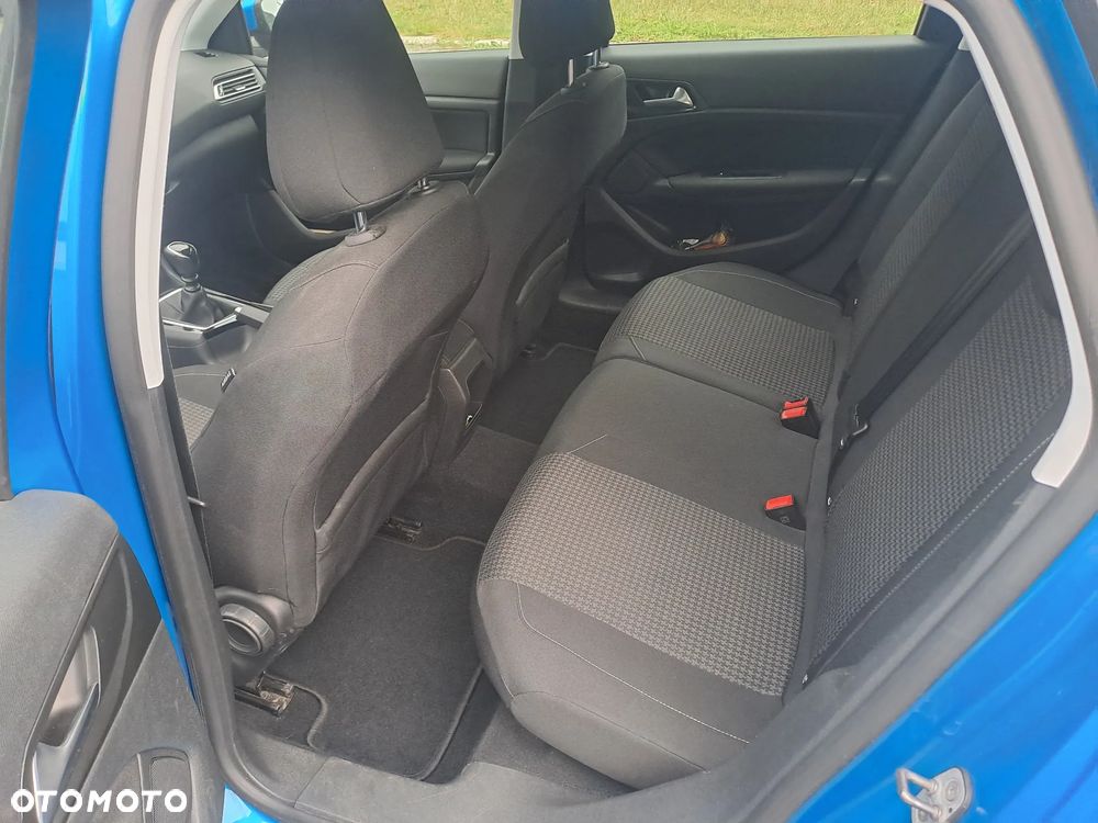 Peugeot 308 1.5 BlueHDi Active Pack S&S - 17