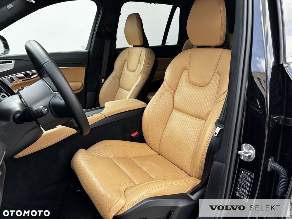 Volvo XC 90 - 7