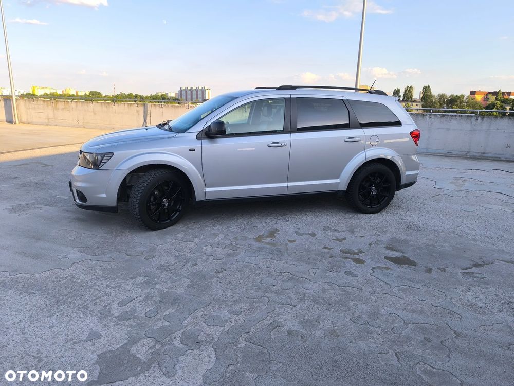 Fiat Freemont 2.0 Multijet Black Code AWD - 3