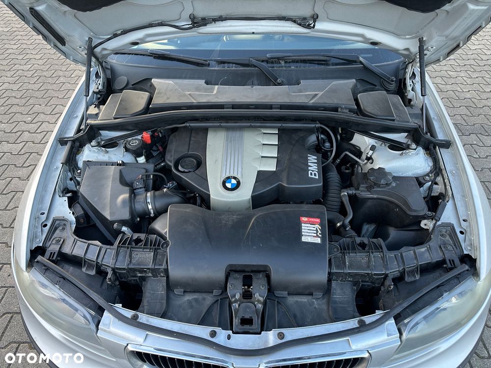 BMW Seria 1 118d DPF - 29