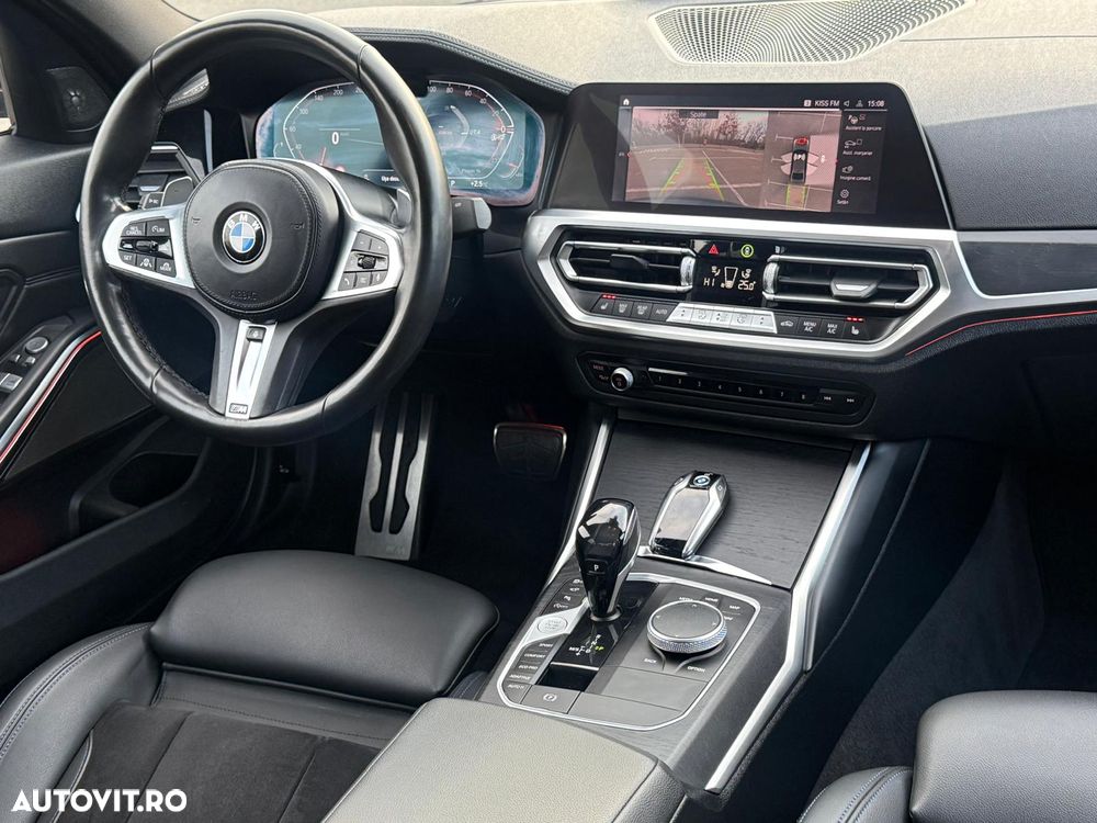 BMW Seria 3 330i xDrive AT - 7