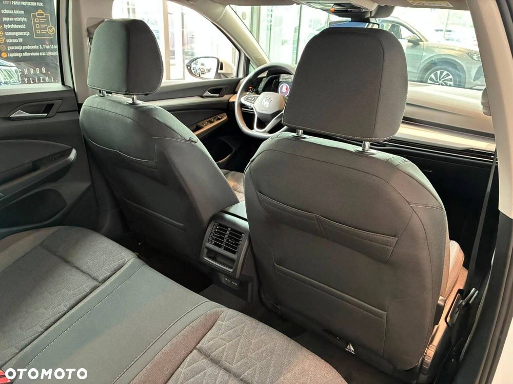 Volkswagen Golf - 25