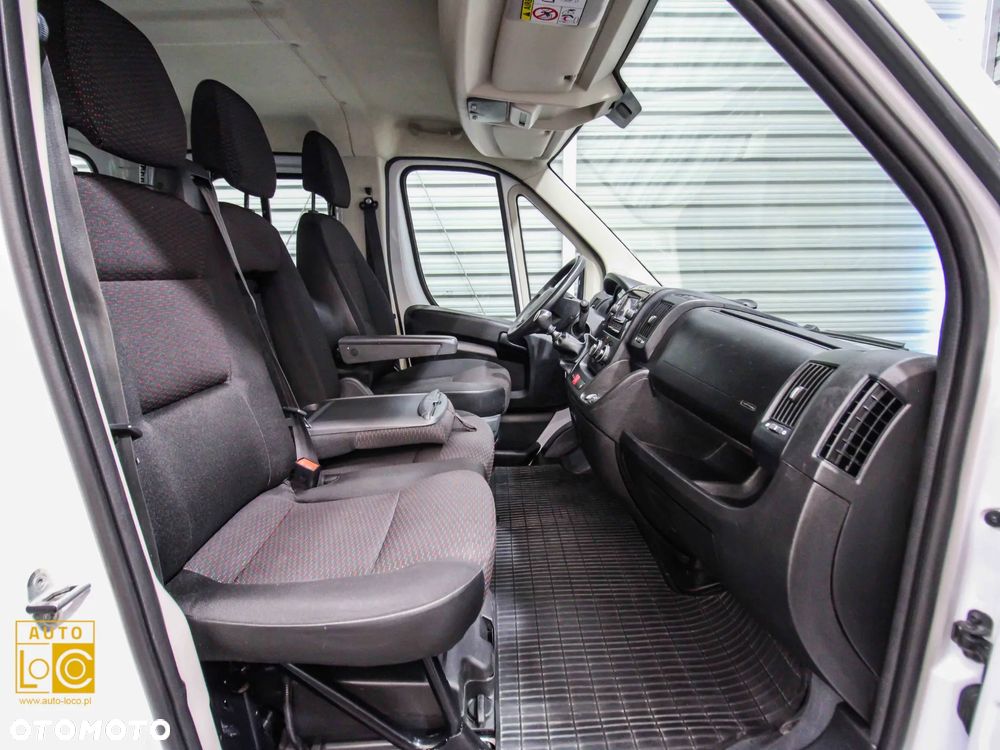 Peugeot BOXER DOKA BRYGADÓWKA 7 OSÓB - 10