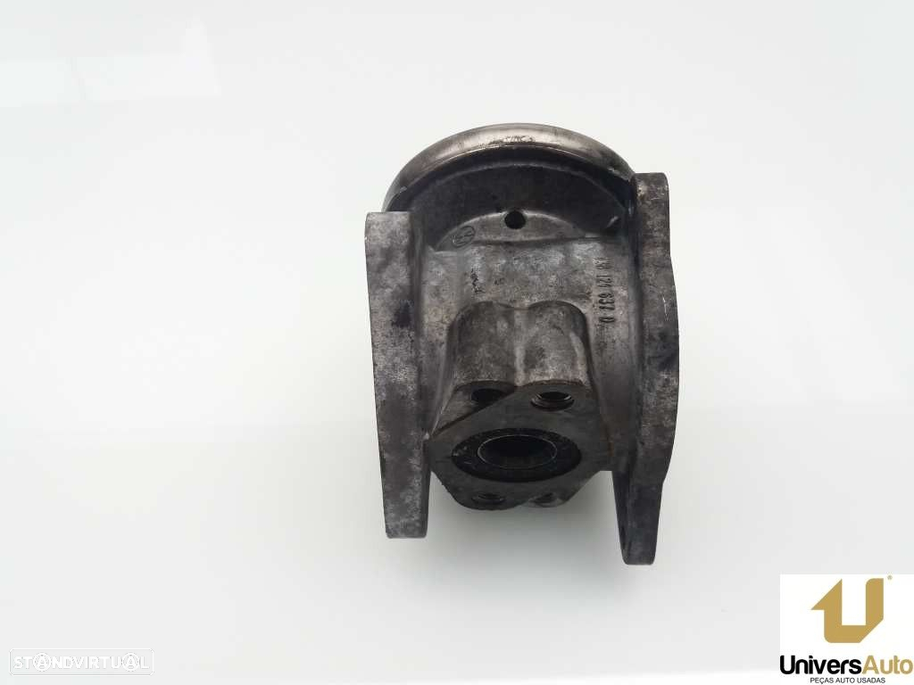 VALVULA EGR VOLKSWAGEN GOLF V 2004 -038129637D - 8