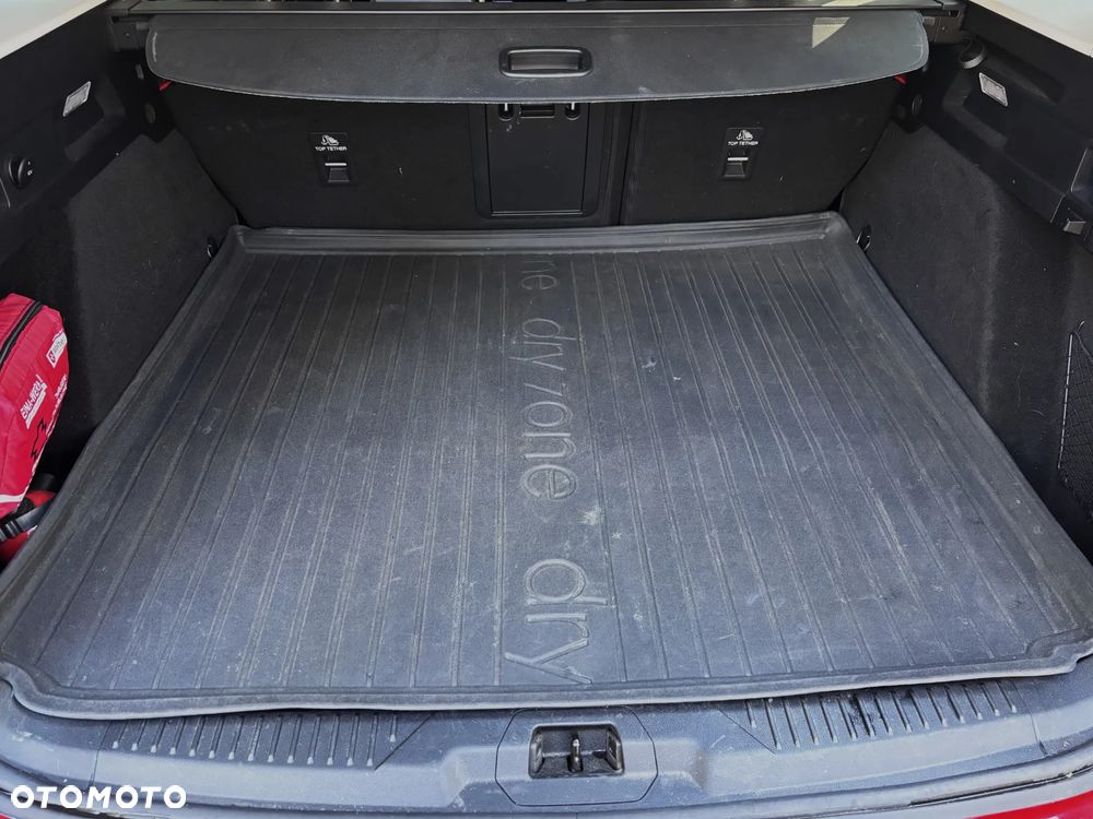 Ford Focus 1.0 EcoBoost mHEV Active X - 18