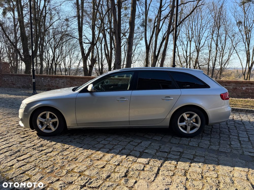 Audi A4 Avant 2.0 TDI - 4