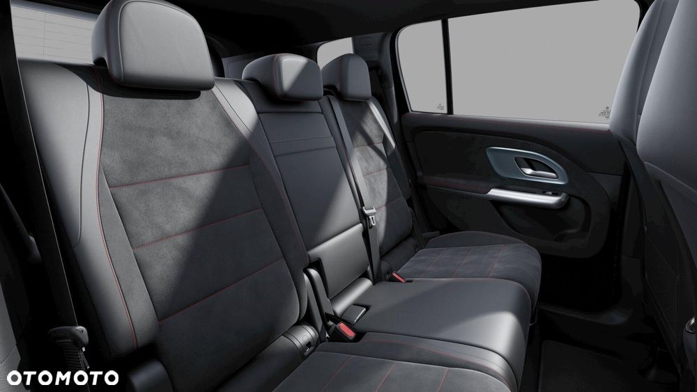 Mercedes-Benz GLB - 7