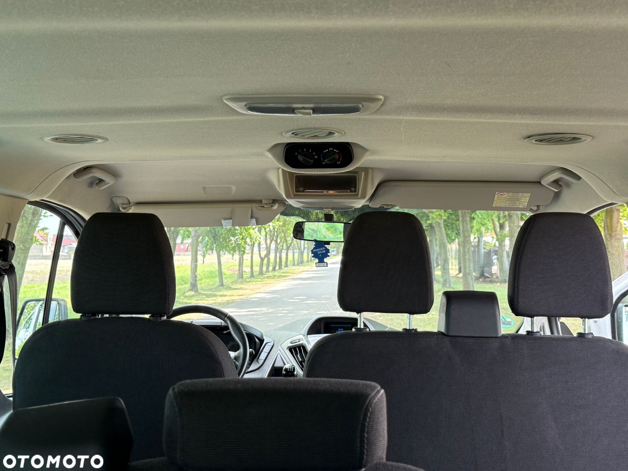 Ford Transit Custom 290 L2H1 Ambiente - 15