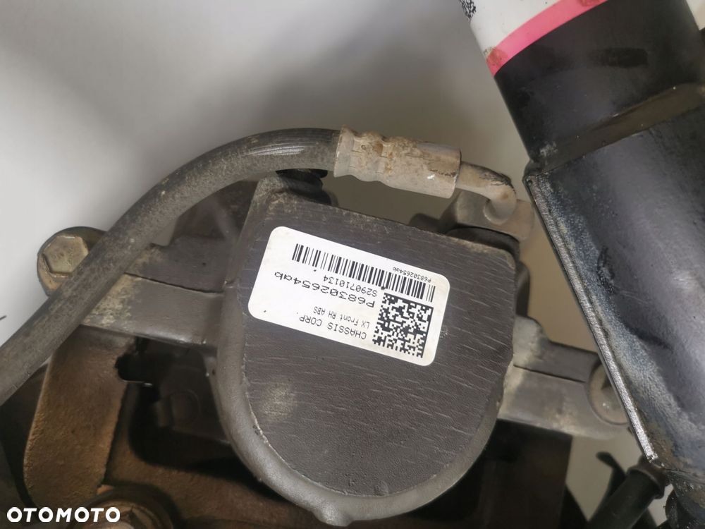DODGE CHARGER 15 ZAWIESZENIE PRAWE PRZEDNIE KOMPLETNE ZWROTNICA - 6