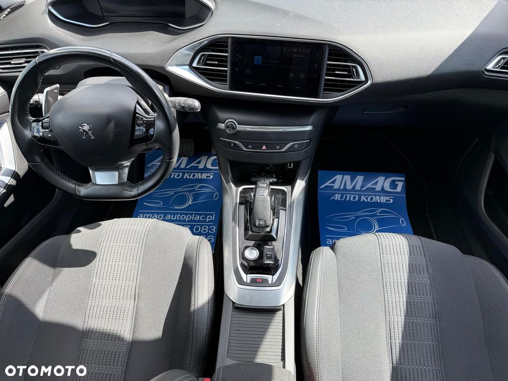 Peugeot 308 1.5 BlueHDi Allure S&S EAT8 - 20