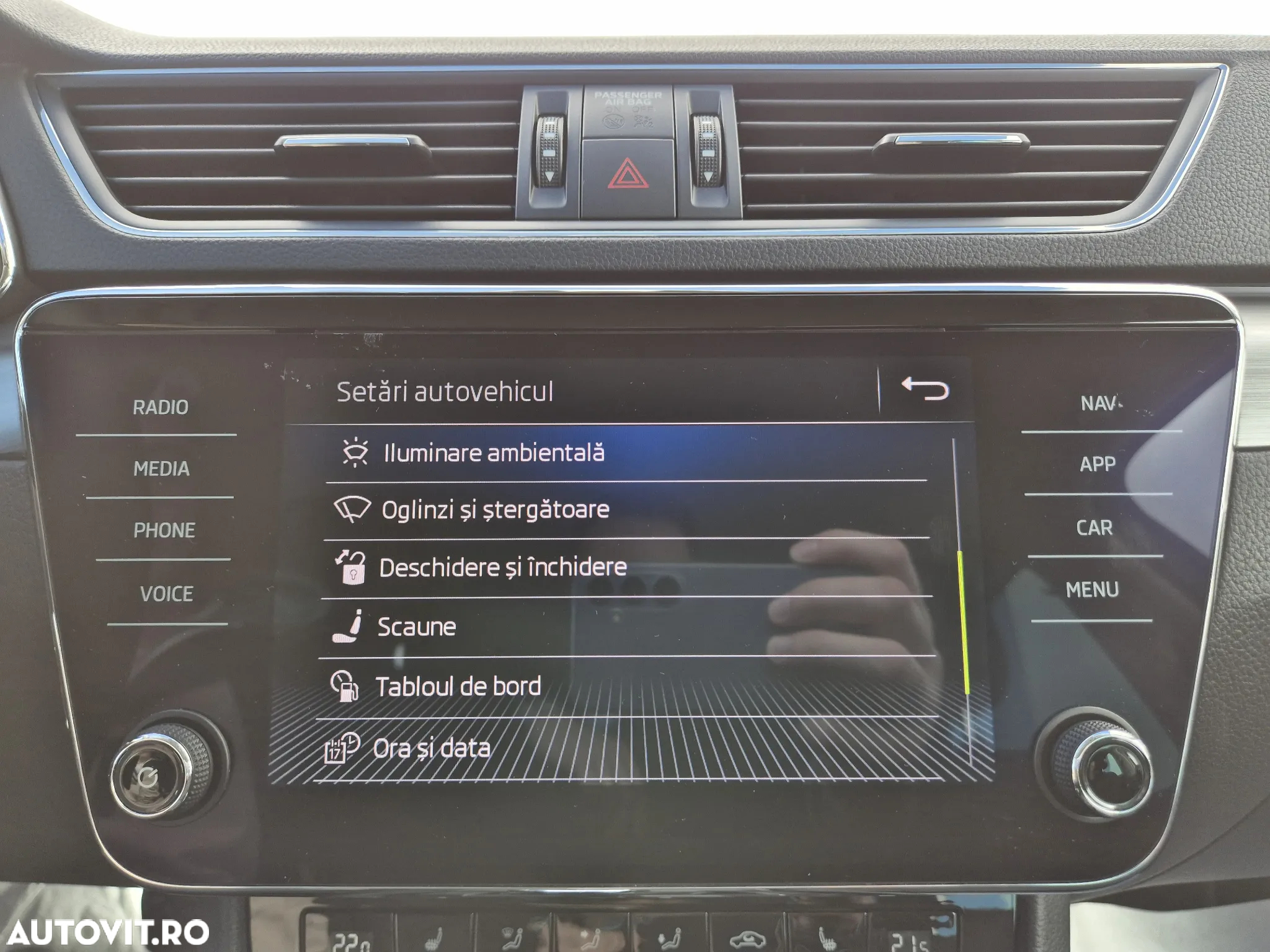 Skoda Superb 2.0 TSI 4X4 DSG Style - 27