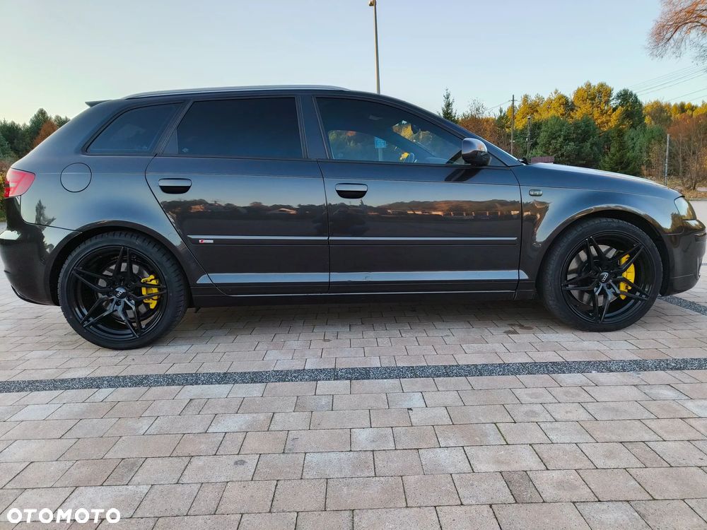 Audi A3 Sportback - 12