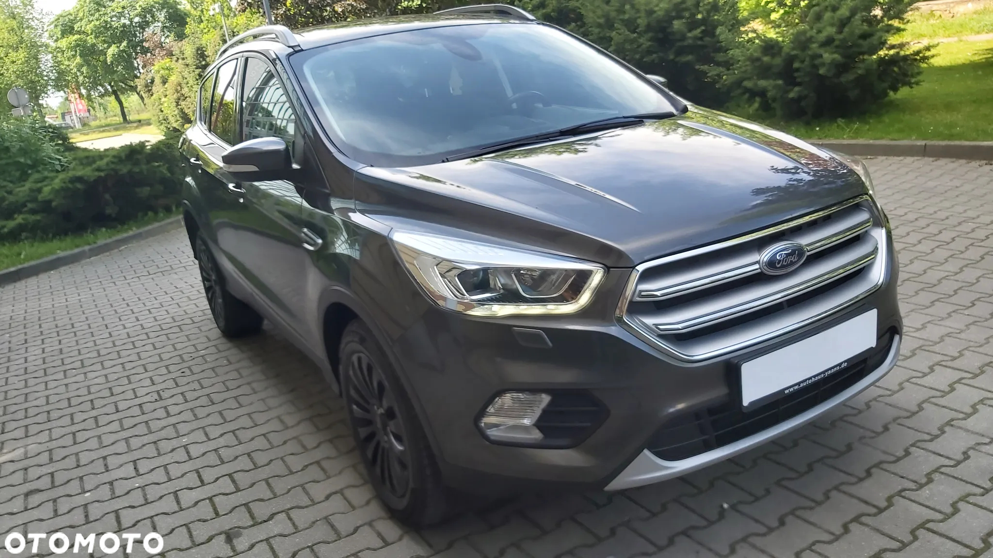 Ford Kuga - 11