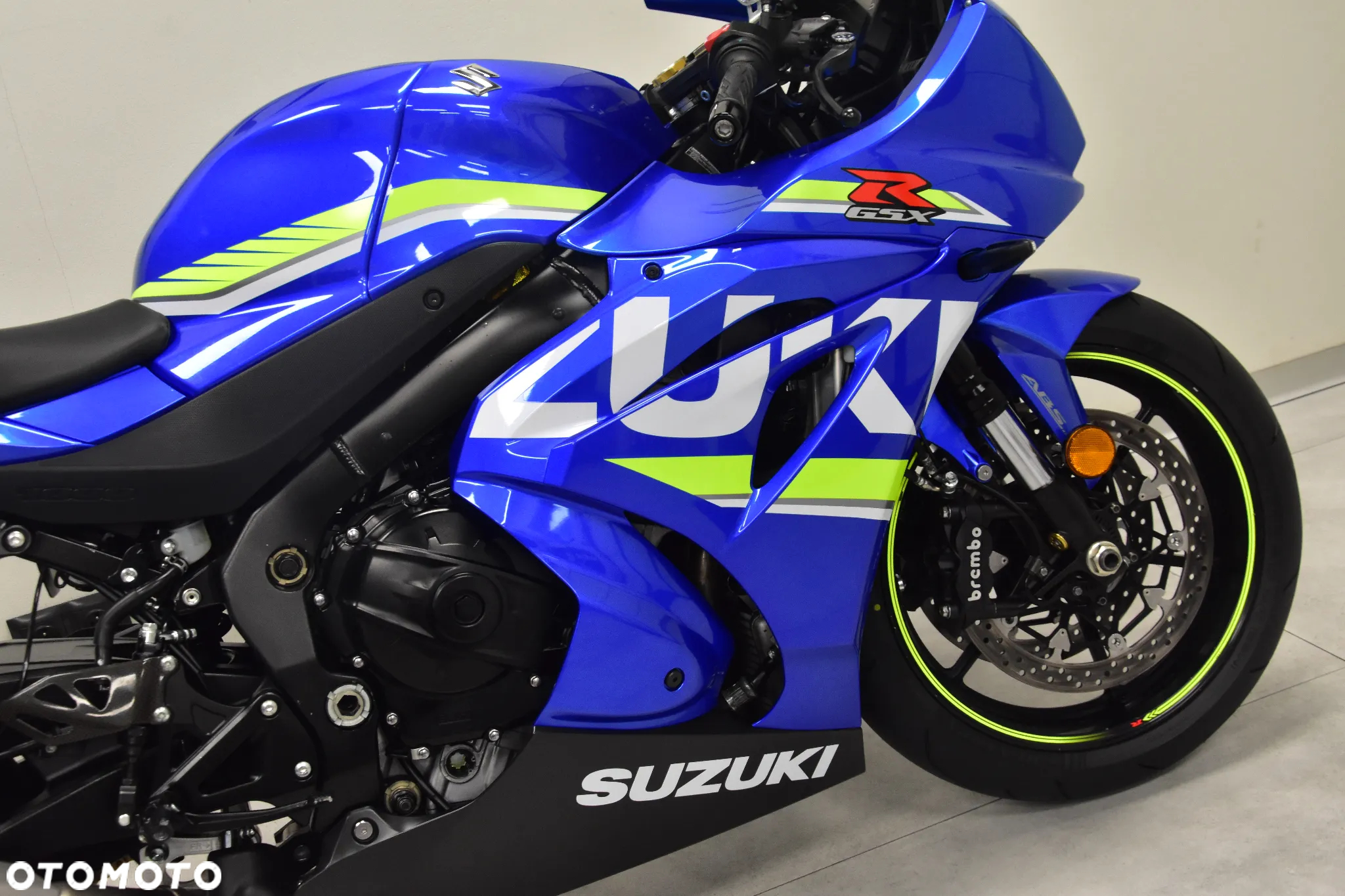 Suzuki GSX-R - 10