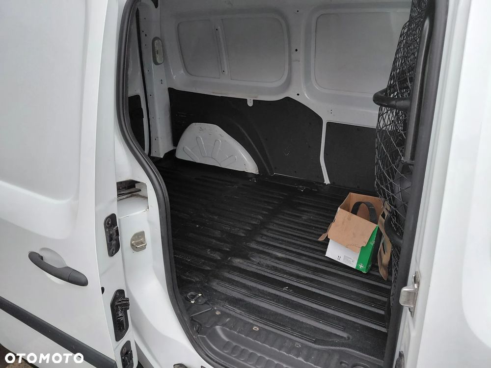 Renault Kangoo Maxi - 13