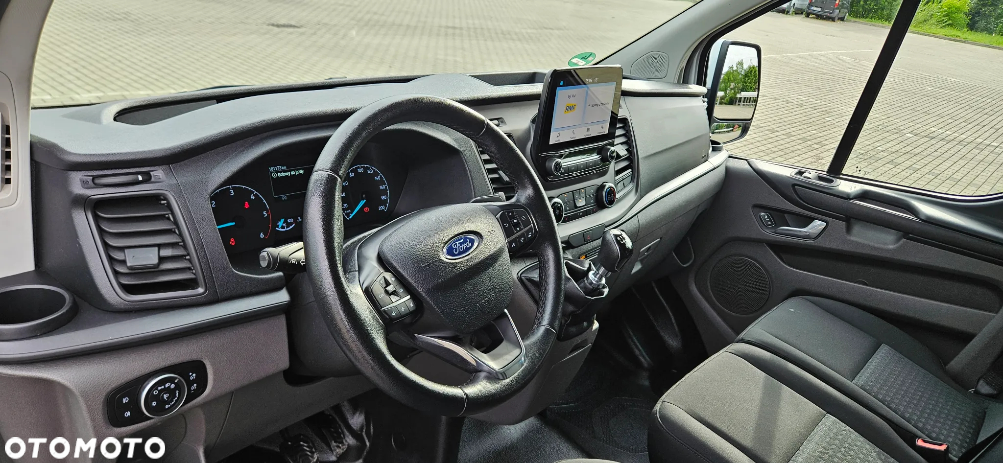 Ford TRANSIT CUSTOM - 10