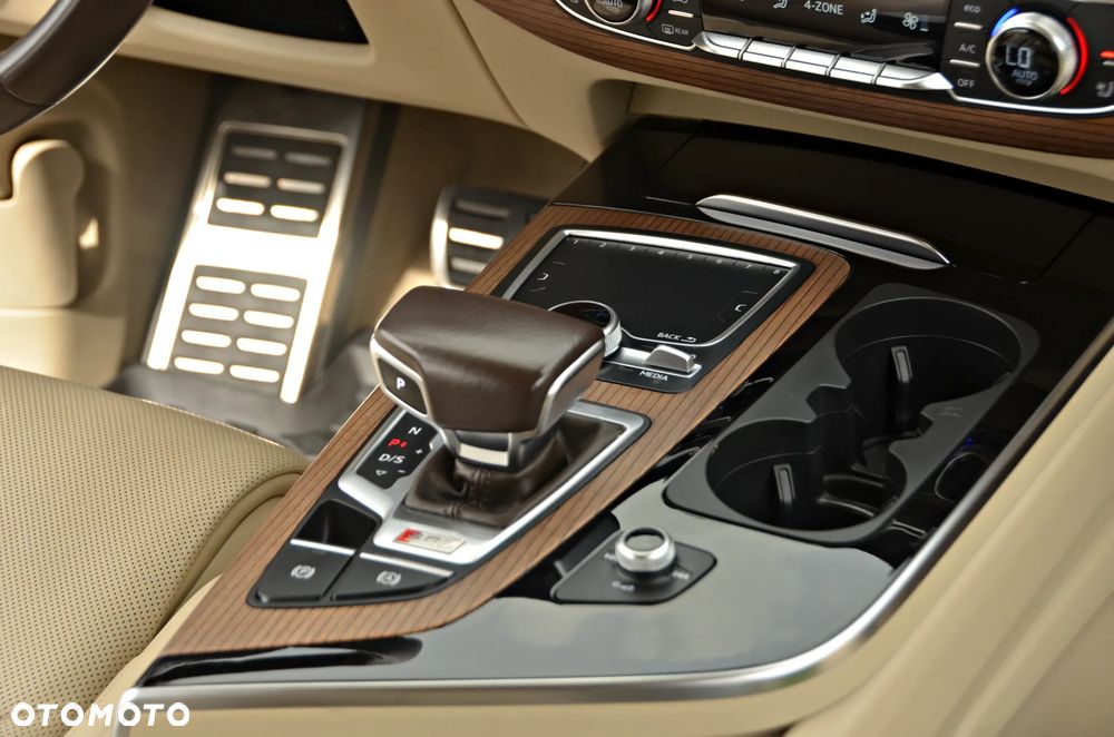 Audi SQ7 4.0 TDI Quattro Tiptronic - 34