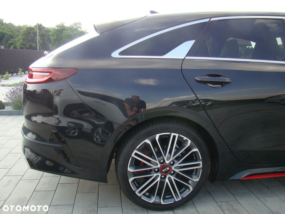 Kia ProCeed 1.6 T-GDI DCT7 OPF GT - 12