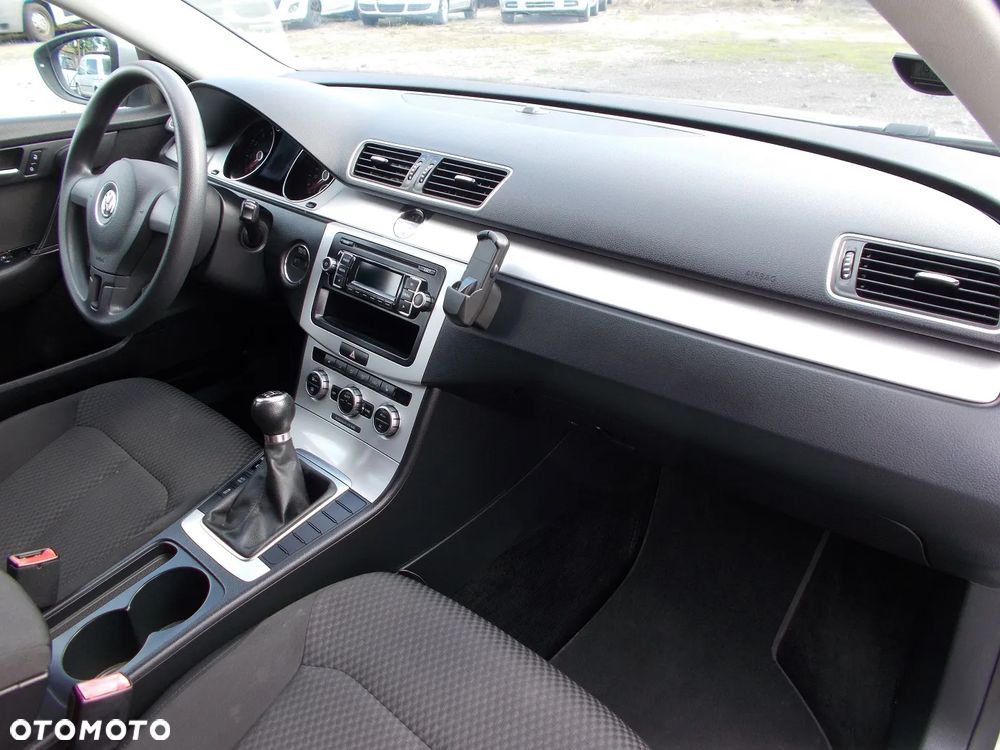Volkswagen Passat 1.4 TSI BlueMotion Technology Trendline - 13