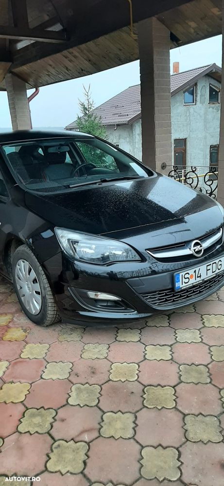 Opel Astra 1.4 Turbo ECOTEC Cosmo - 3