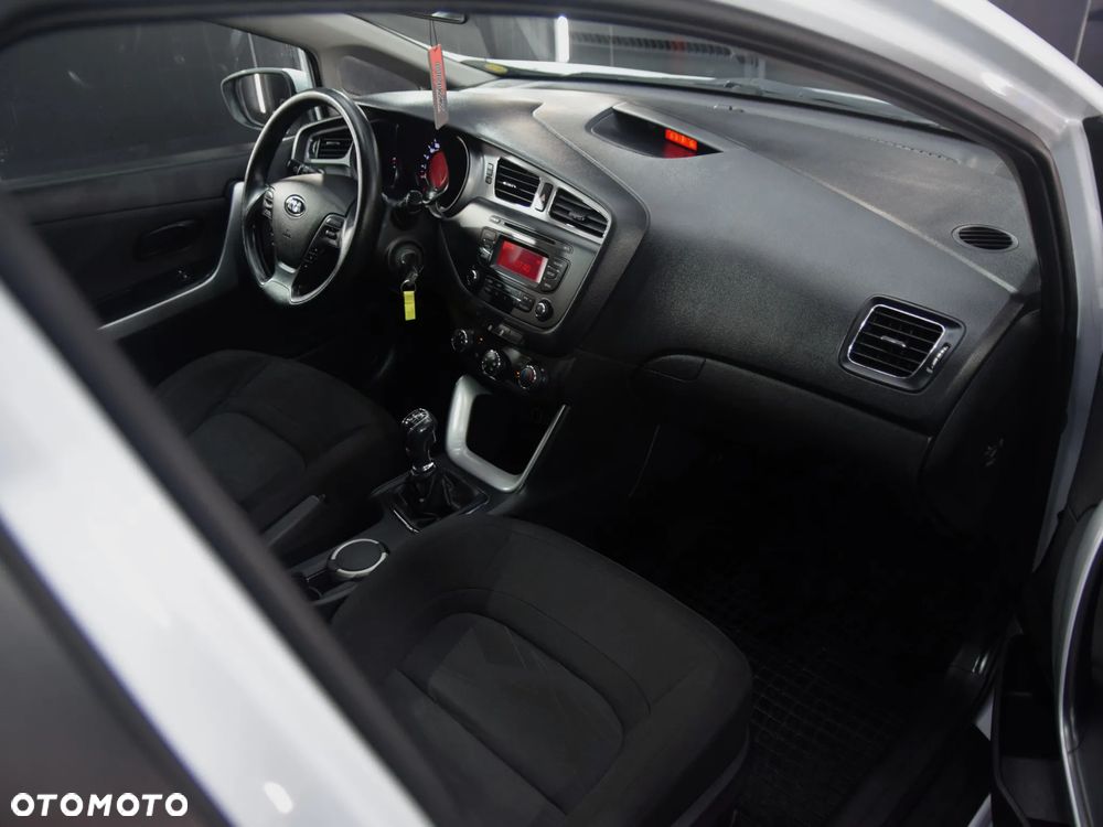 Kia Ceed Cee'd 1.6 CRDi S - 7