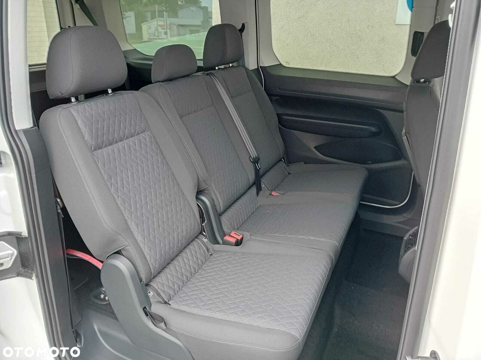 Volkswagen Caddy - 11