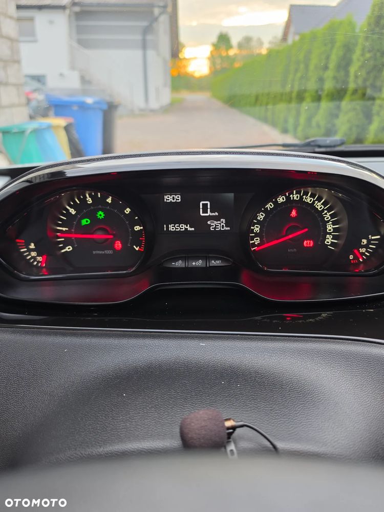 Peugeot 208 PureTech 68 Access - 10