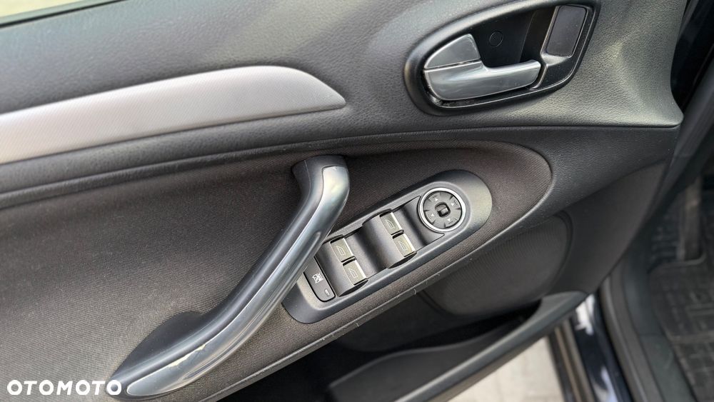 Ford Galaxy 2.0 TDCi Titanium - 15