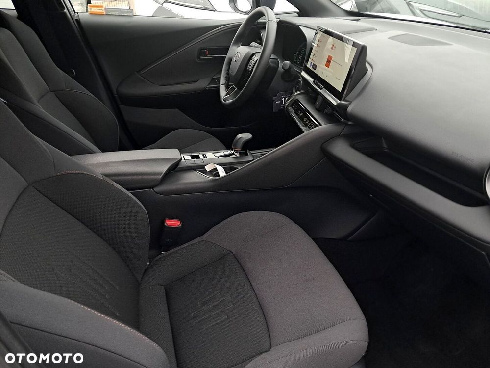 Toyota C-HR - 10