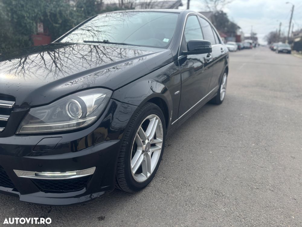 Mercedes-Benz C 220 CDI DPF Automatik BlueEFFICIENCY - 4