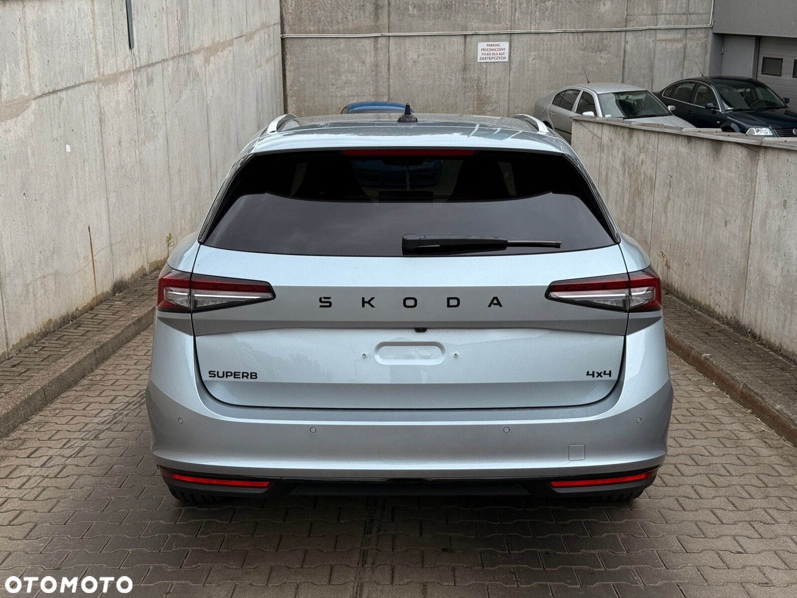 Skoda Superb 2.0 TSI 4x4 Sportline DSG - 6