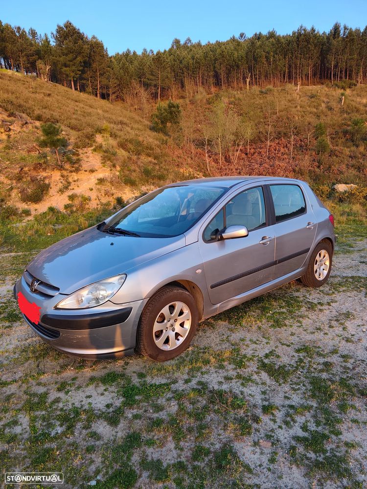 Peugeot 307 - 1