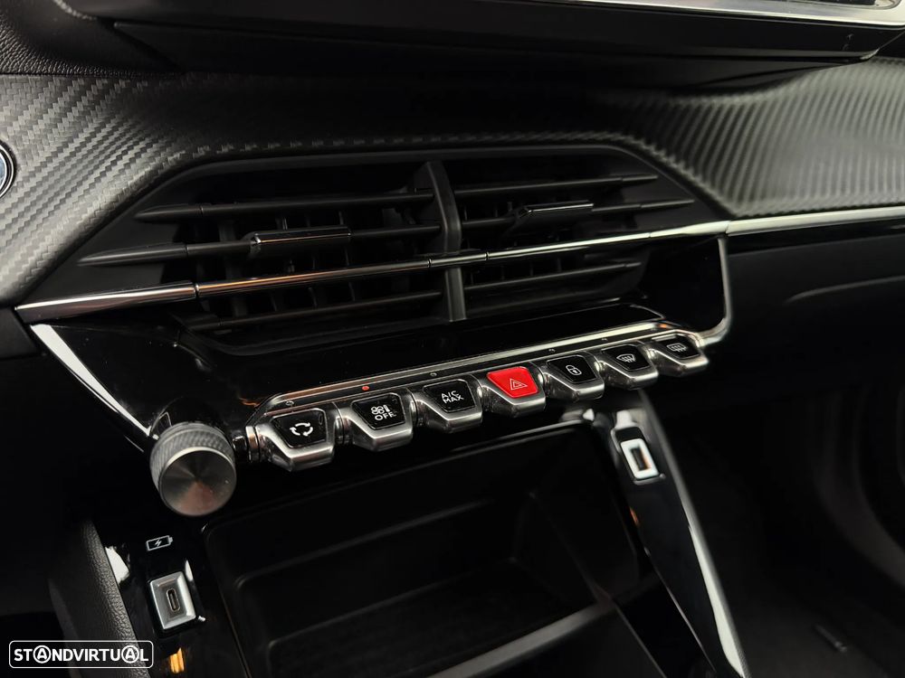 Peugeot e-2008 Active Pack - 21