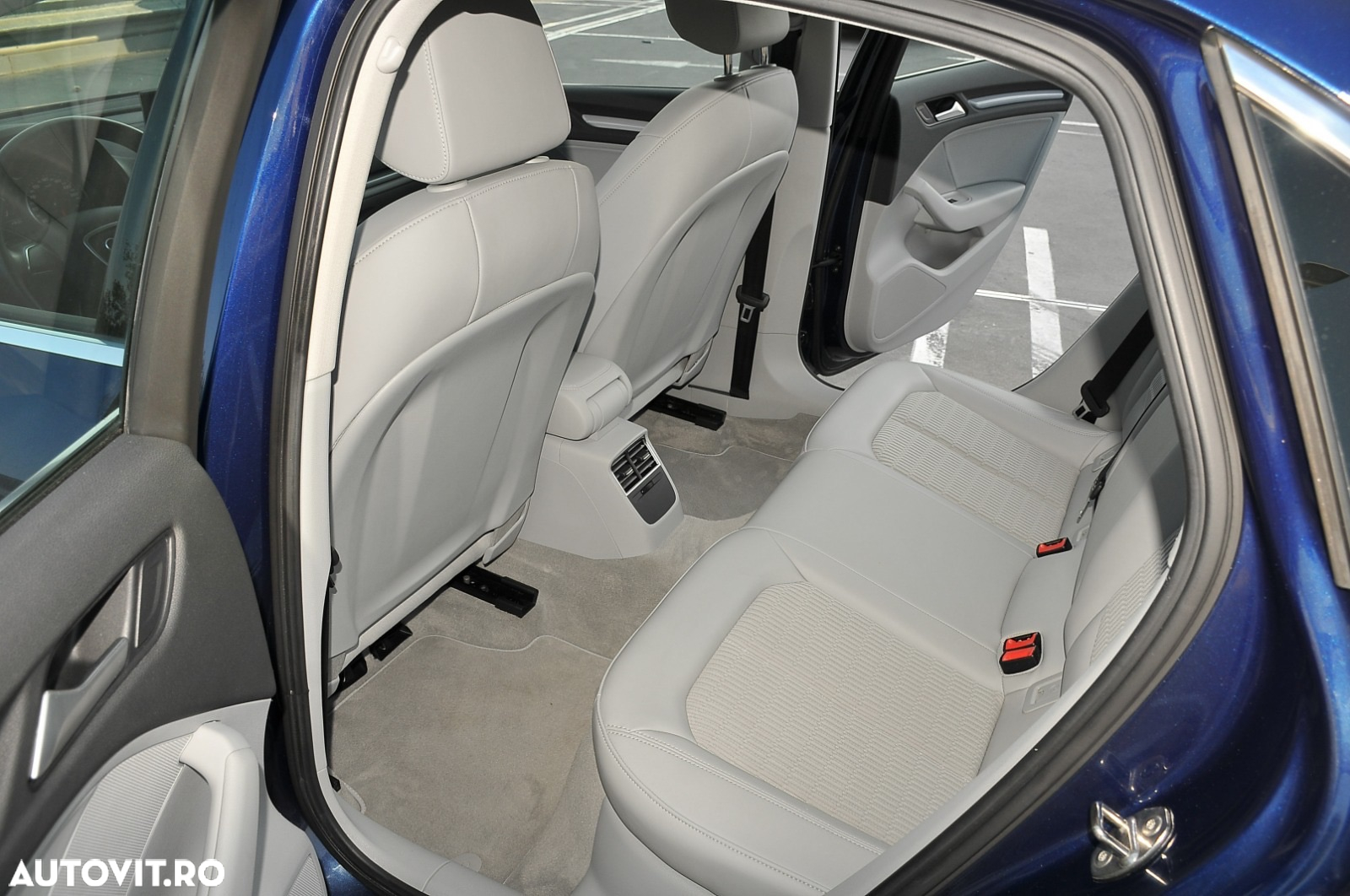 Audi A3 1.4 TFSI cylinder on demand Limousine S tronic Ambiente - 9