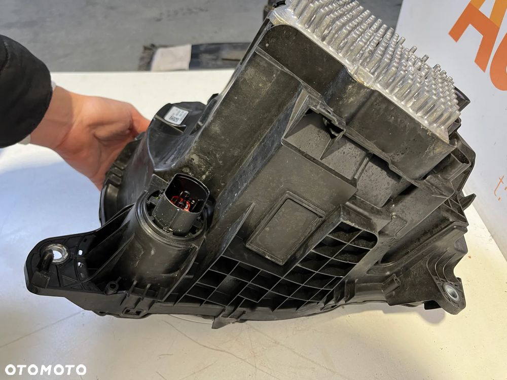 LAND ROVER DEFENDER FULL LED LAMPA PRZEDNIA L8B213W029HG KPL - 6