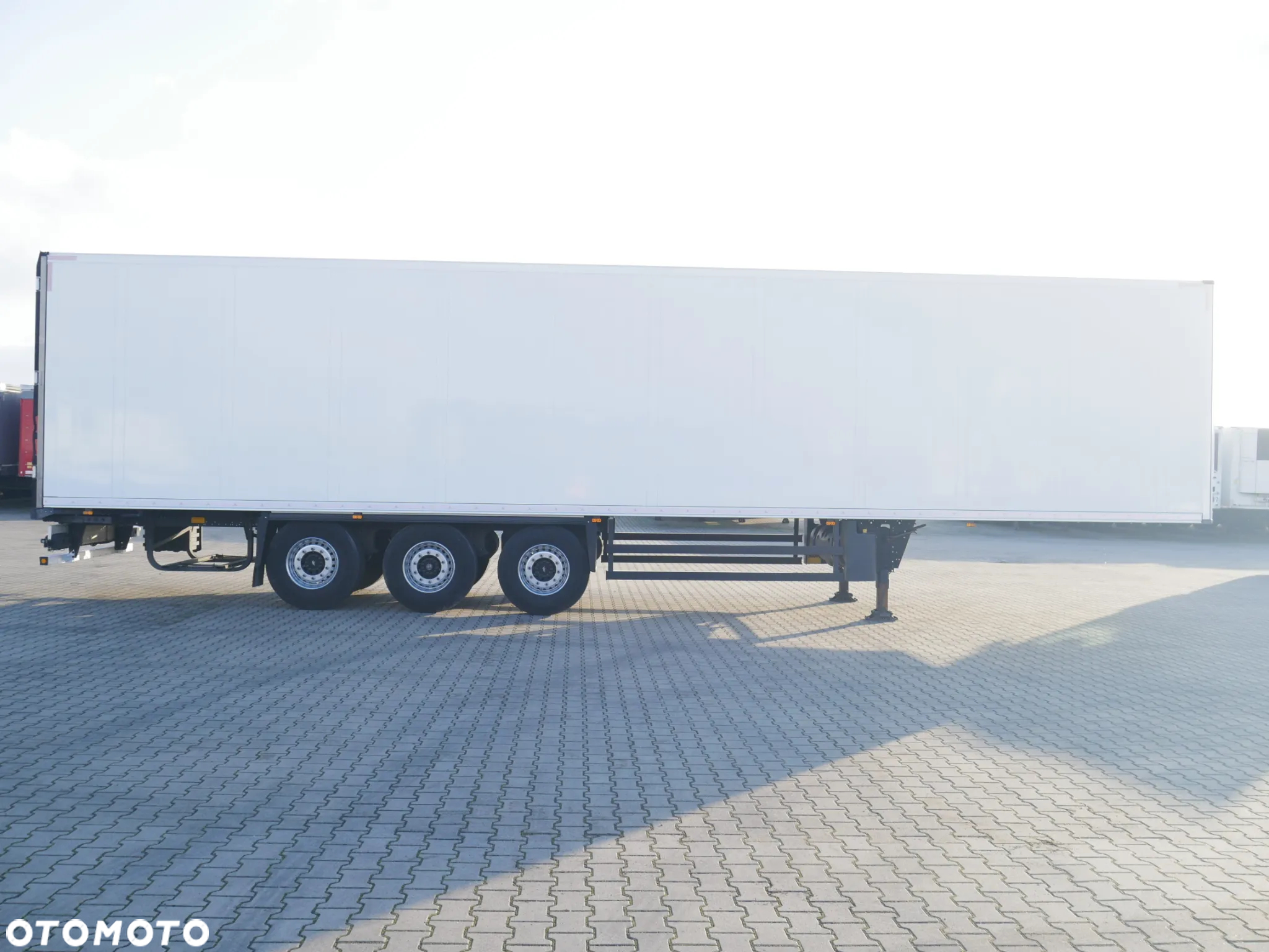 Schmitz Cargobull Chłodnia 60 / Doppelstock / Thermo King 300 / TIP 640640 - 8