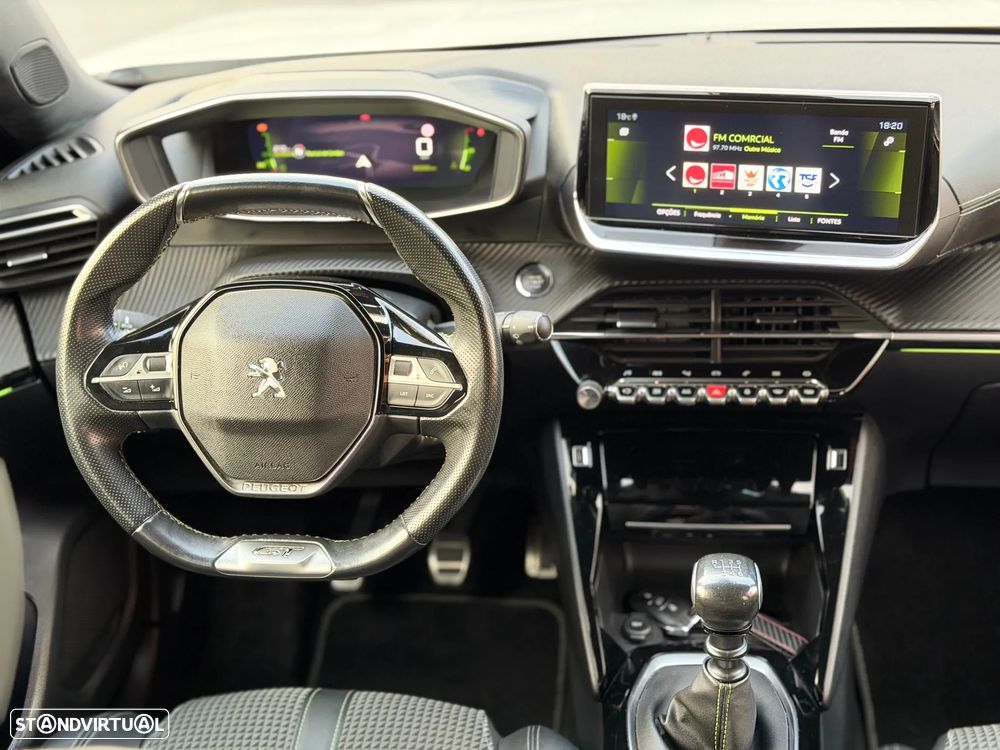 Peugeot 2008 PureTech 130 GT Pack - 6