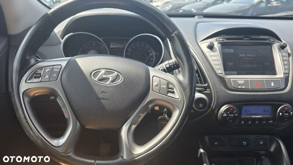 Hyundai ix35 - 9